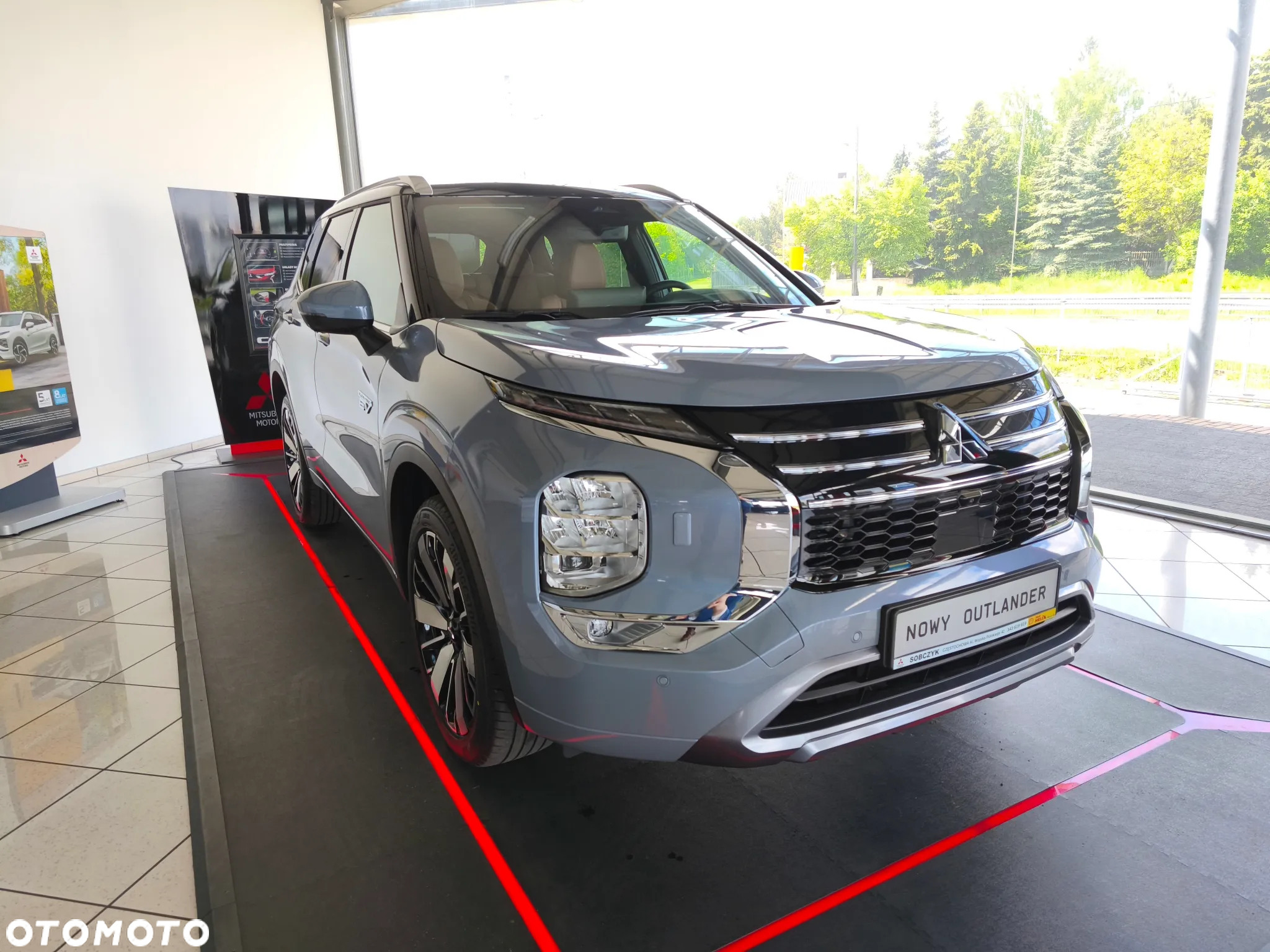 Mitsubishi Outlander PHEV Instyle - 6