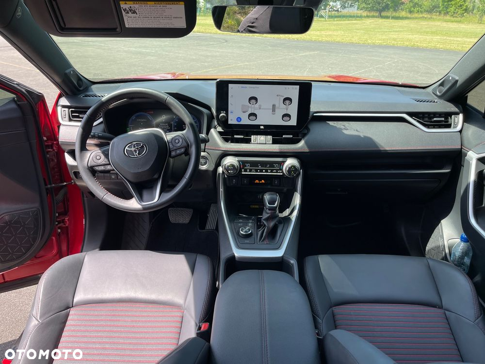 Toyota RAV4 - 9