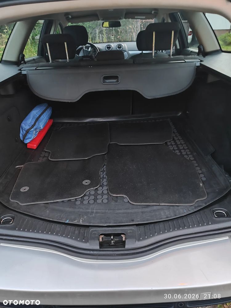 Ford Mondeo 2.0 TDCi Ambiente - 12