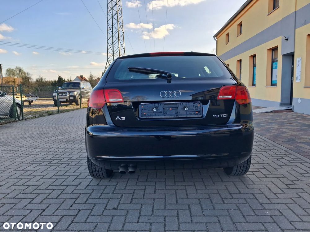 Audi A3 Allstreet - 10