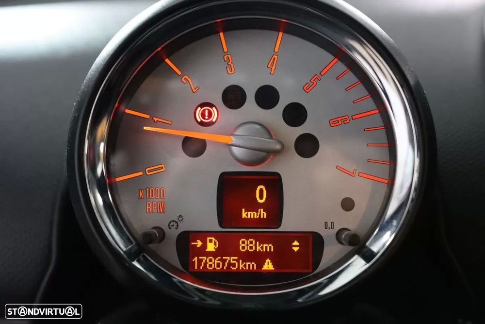 MINI Paceman Cooper SD - 17