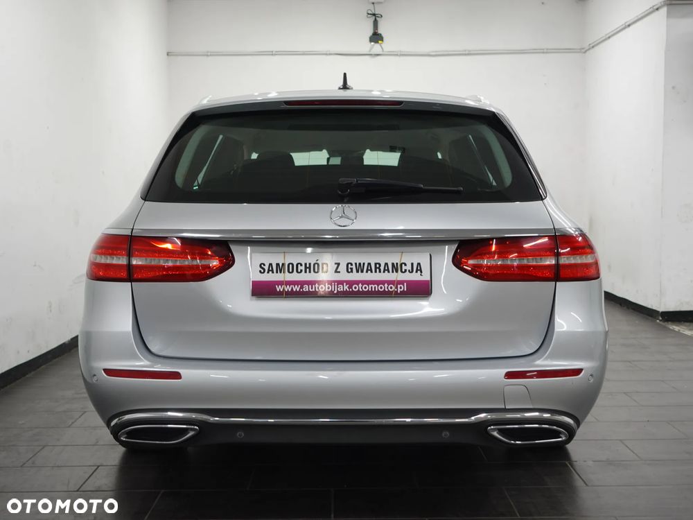 Mercedes-Benz Klasa E 220 d 9G-TRONIC - 6