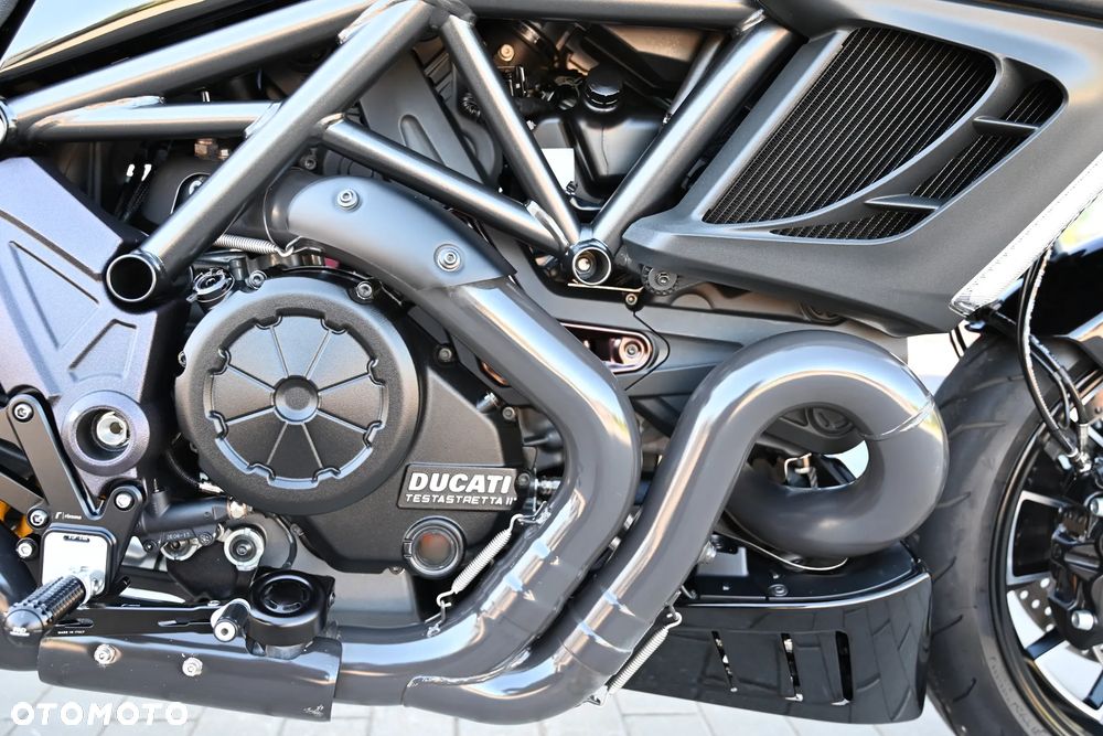Ducati Diavel - 10