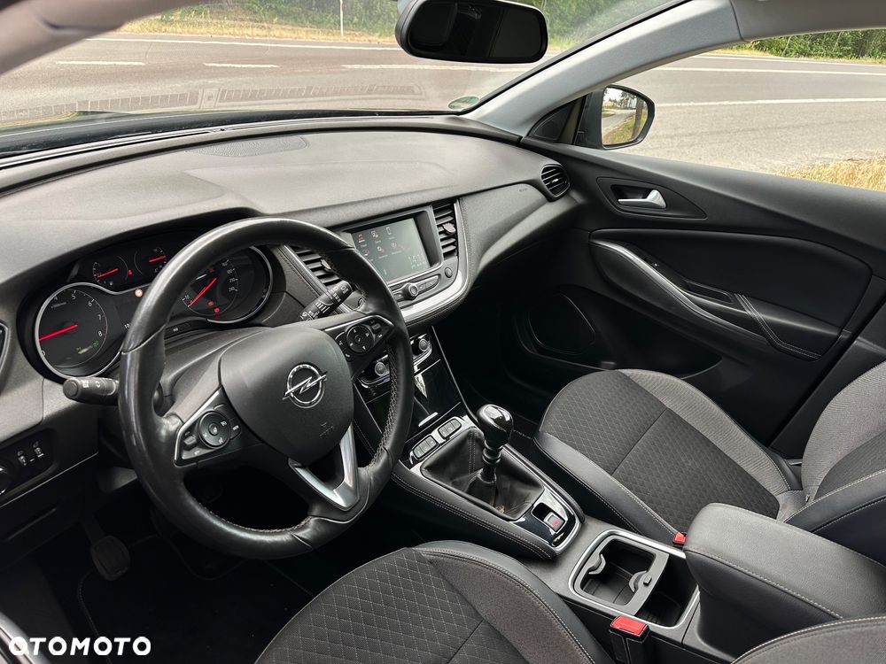 Opel Grandland X - 14