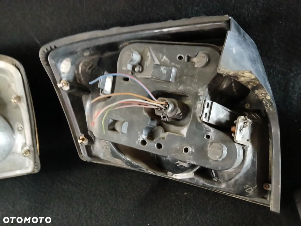 Audi A4 B6 Sedan lampa tylna lewa, prawa - 4