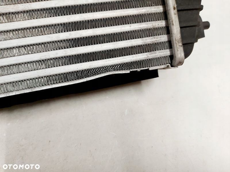 hyundai i40 1.7 crdi intercooler chłodnica powietrza 39300-84400 - 2