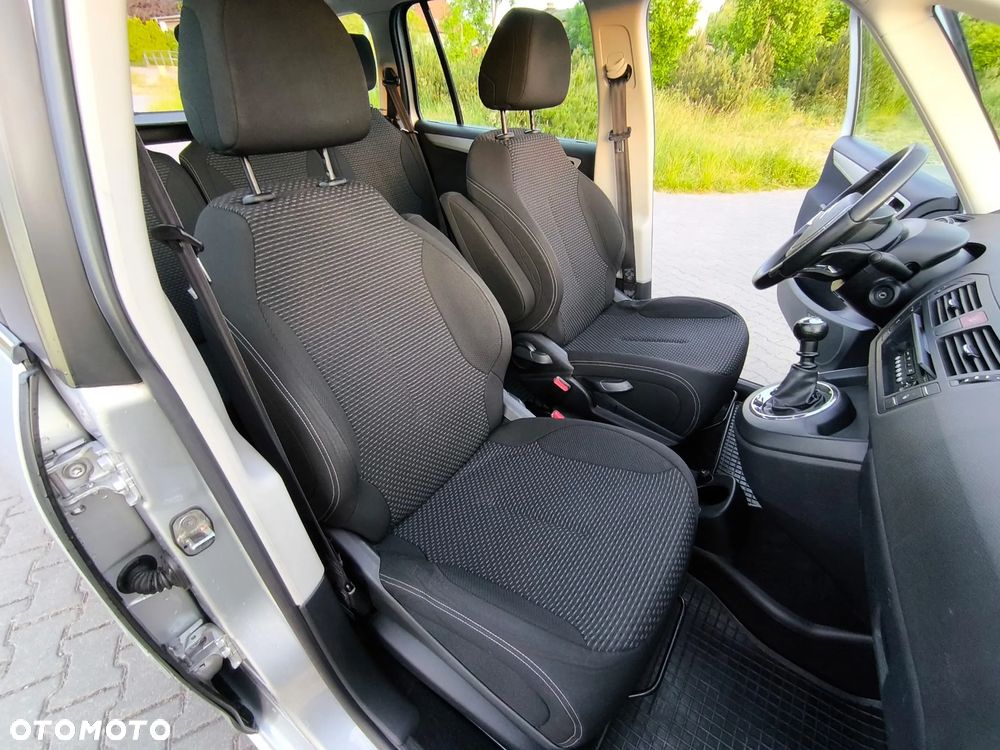 Citroën C4 Grand Picasso 1.6 HDi Attraction - 9