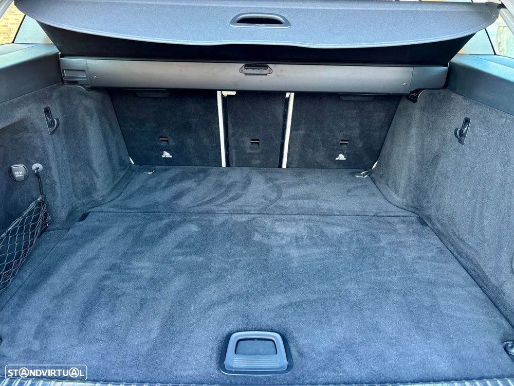 Mercedes-Benz C 300 h Avantgarde - 14