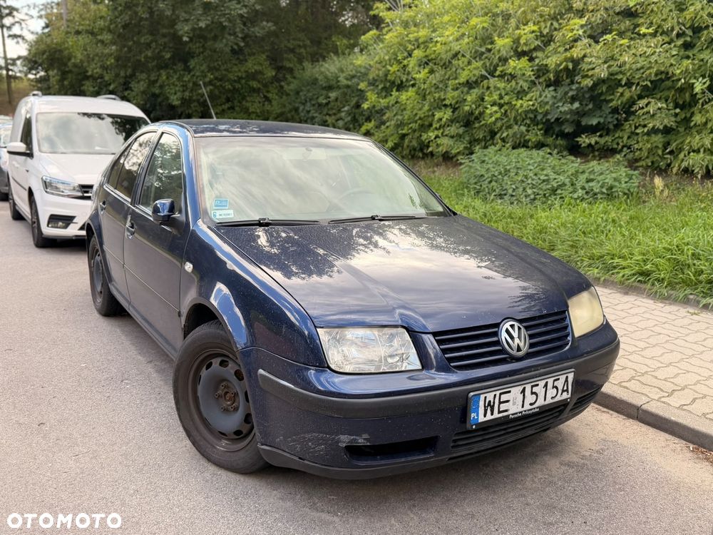 Volkswagen Bora - 1