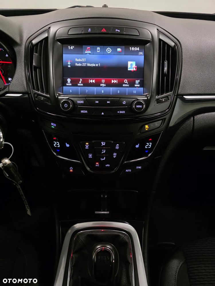 Opel Insignia 2.0 CDTI Cosmo S&S - 10