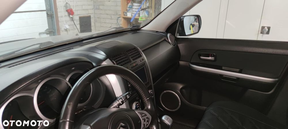 Suzuki Grand Vitara 2.4 Elegance EU5 - 3