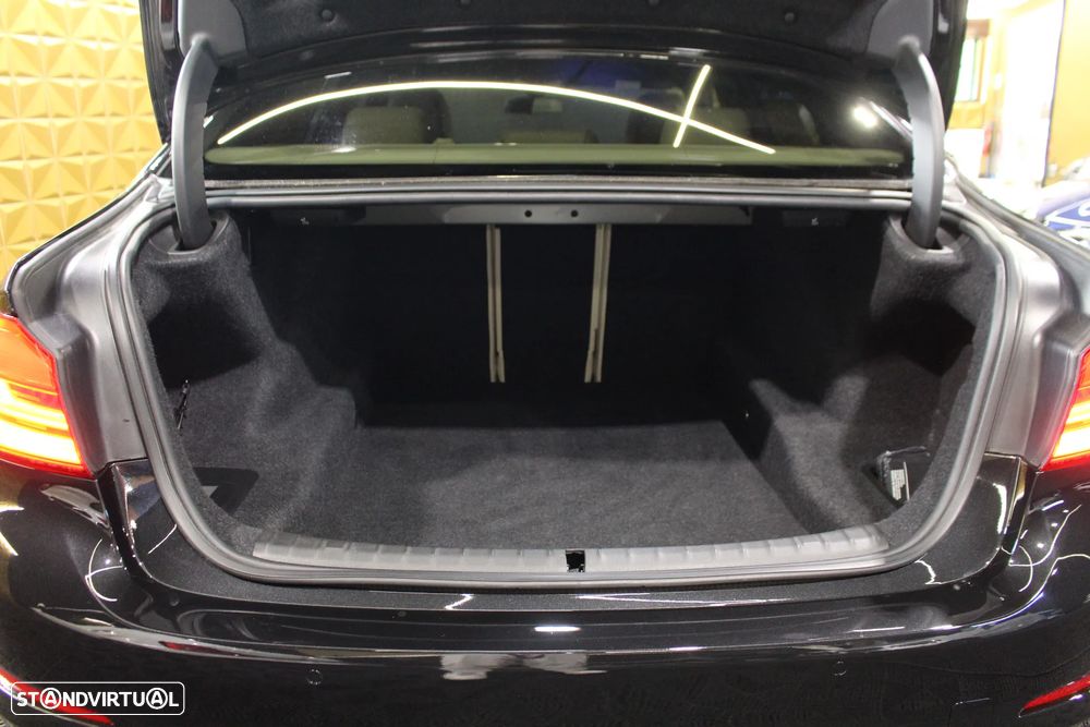 BMW 540 d xDrive Line Luxury Auto - 35