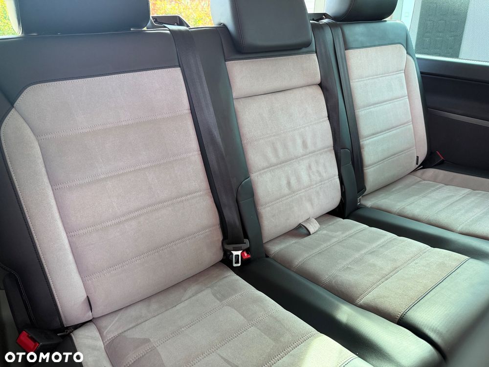 Volkswagen Multivan 2.0 BiTDI L1 Highline - 25