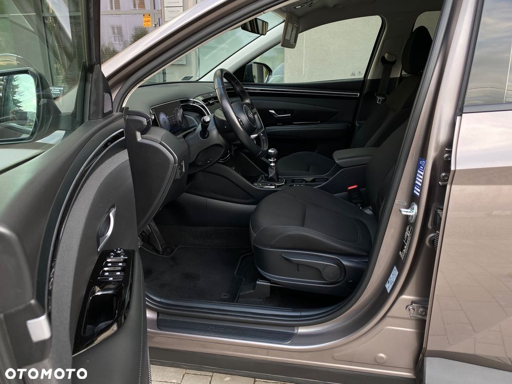 Hyundai Tucson 1.6 T-GDi Executive 2WD - 25