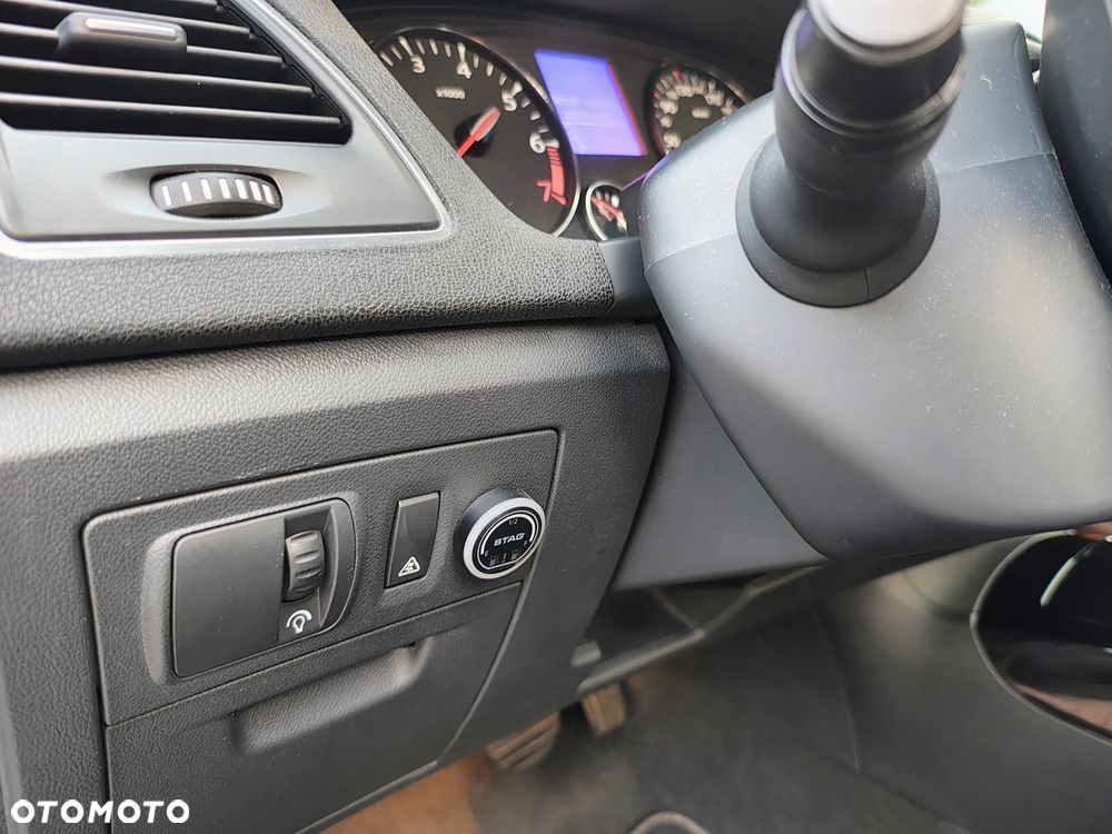 Renault Laguna 2.0 T Bose Edition - 14