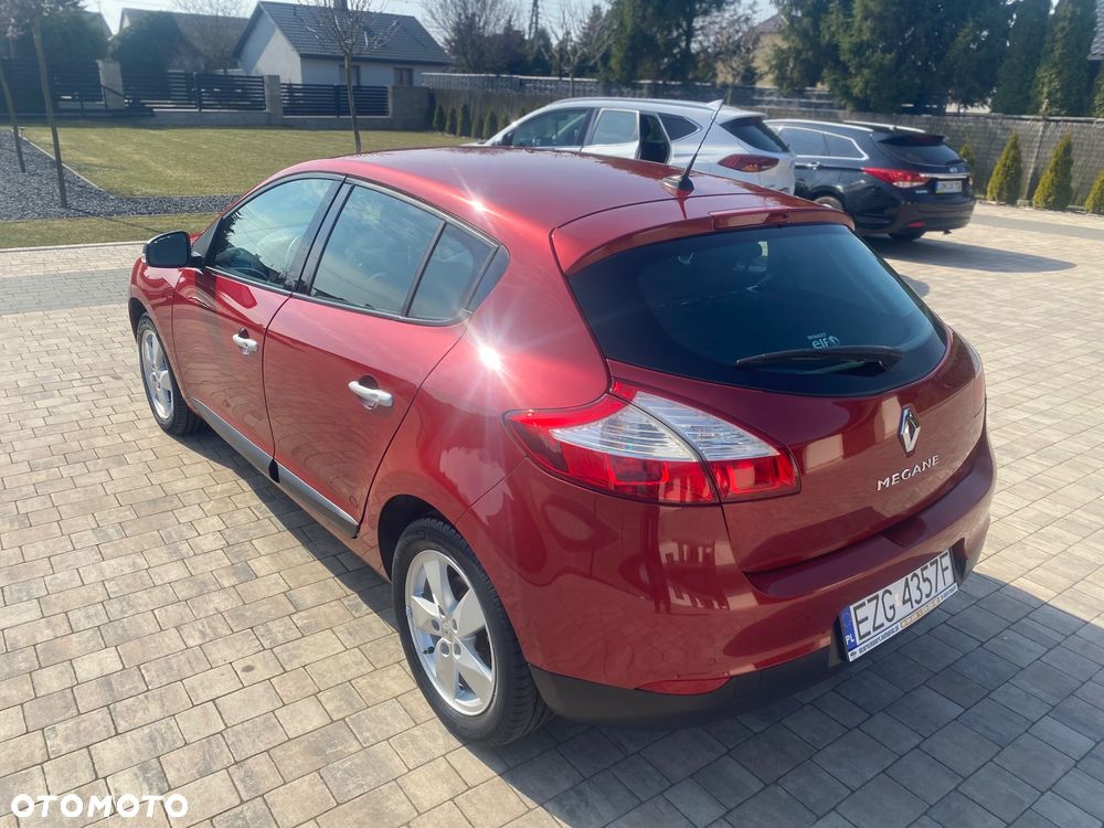 Renault Megane 1.6 16V 110 TomTom Edition - 9
