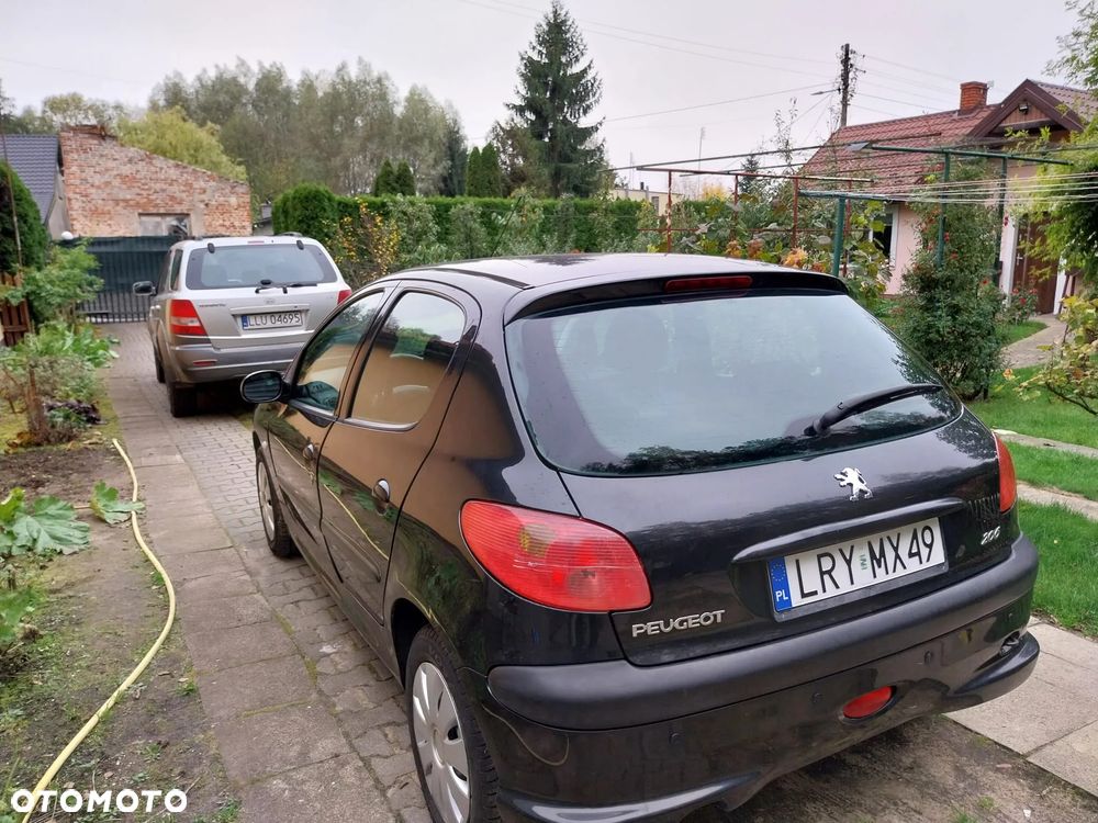 Peugeot 206 2004 photo 4