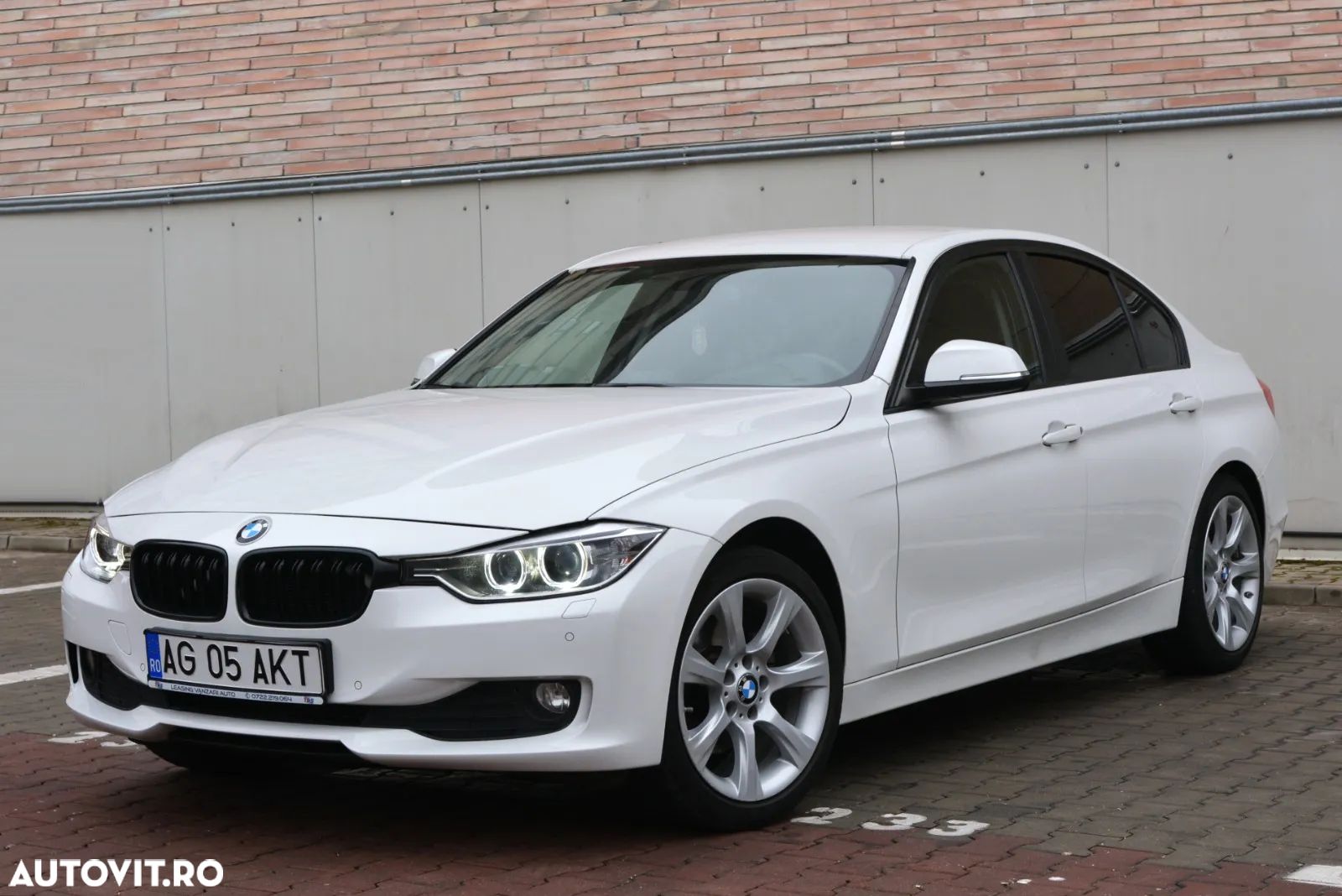 BMW Seria 3 320d - 1