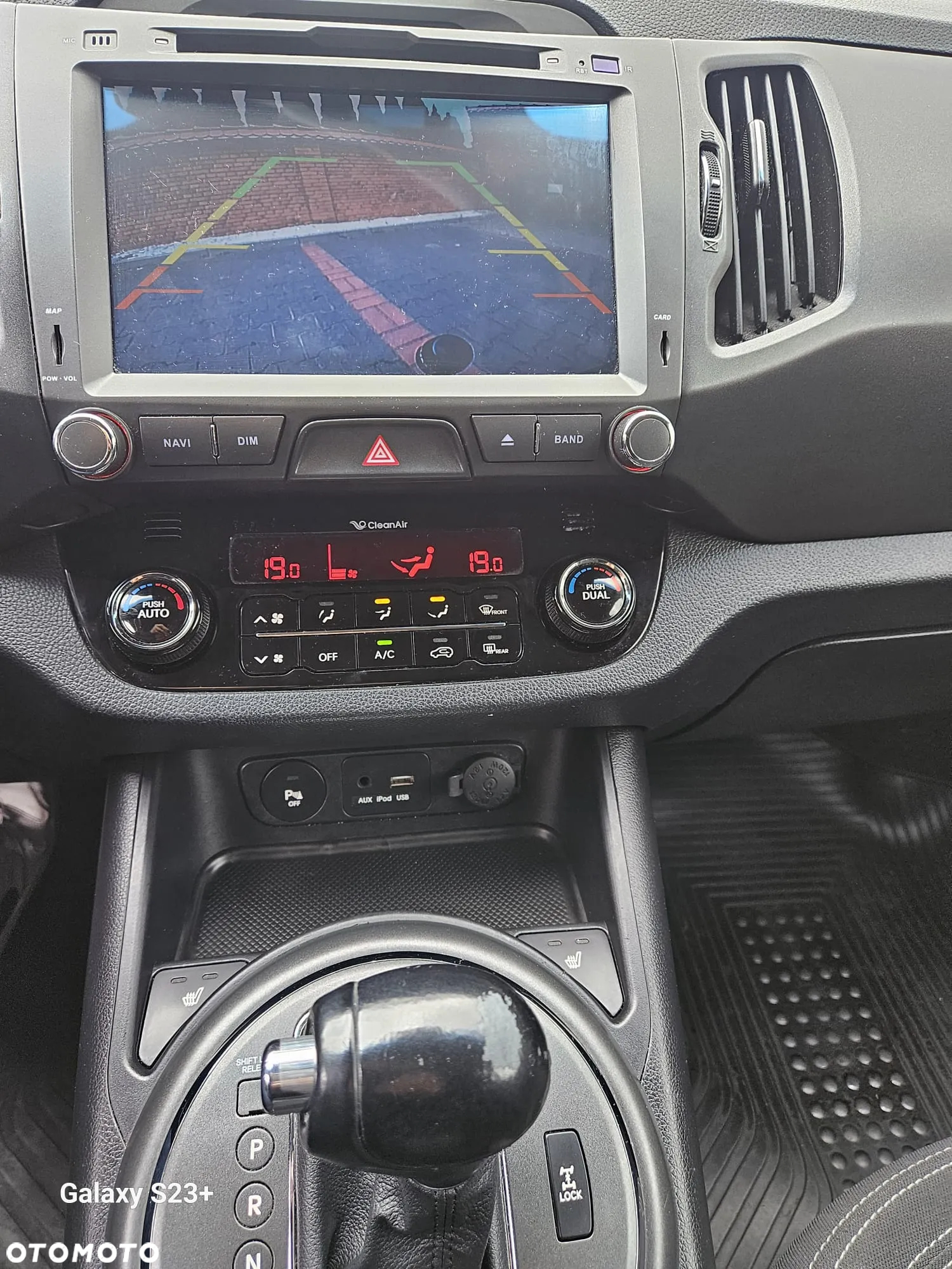 Kia Sportage 2.0 CRDI XL - 9
