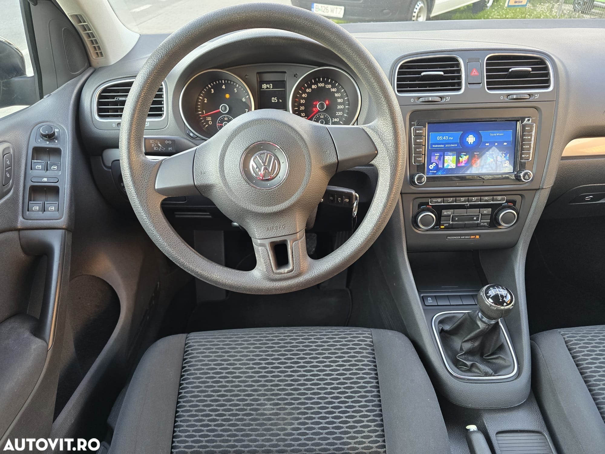 Volkswagen Golf 1.4 TSI Highline - 12