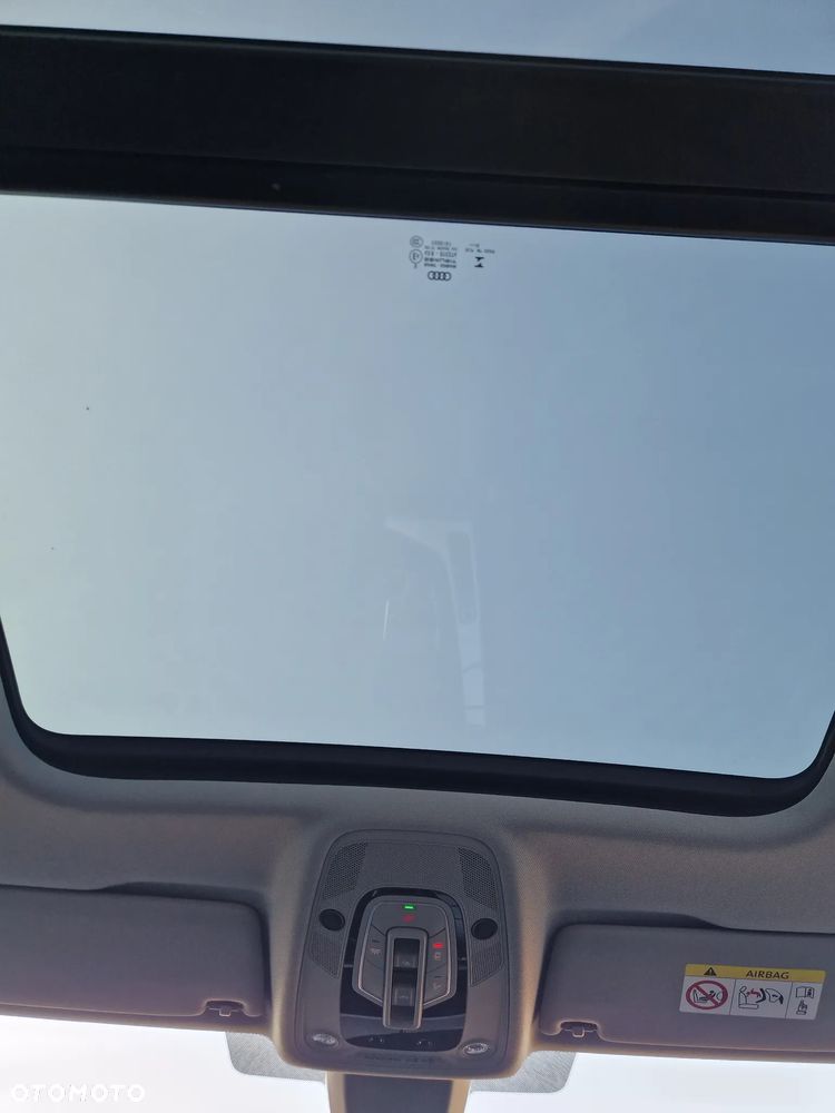 Audi A4 Avant 40 TDI quattro S tronic - 18