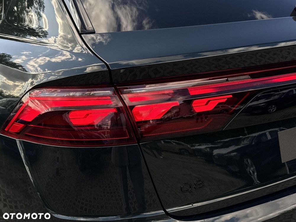 Audi Q8 - 21