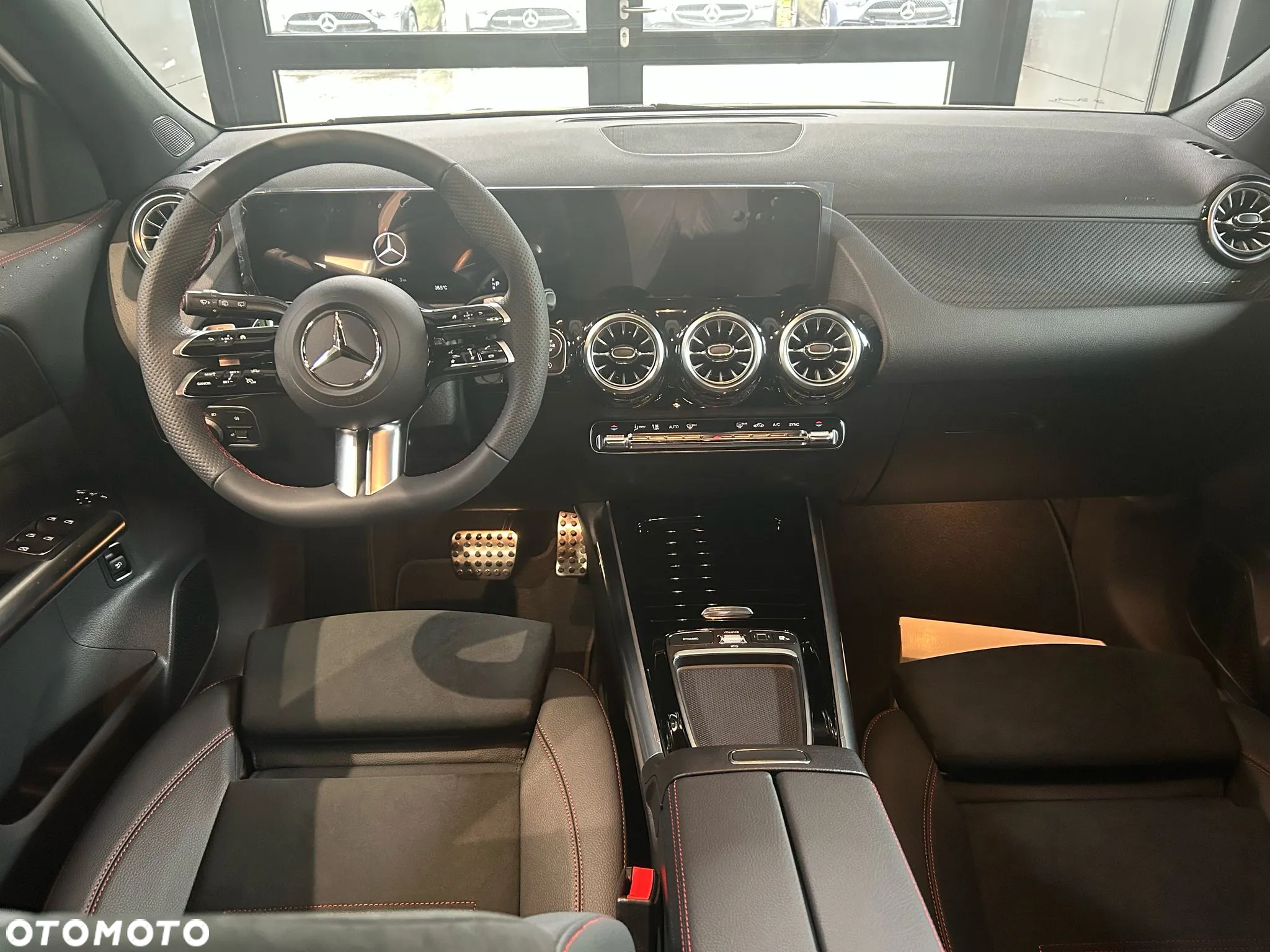 Mercedes-Benz GLA 250 4-Matic AMG Line - 7