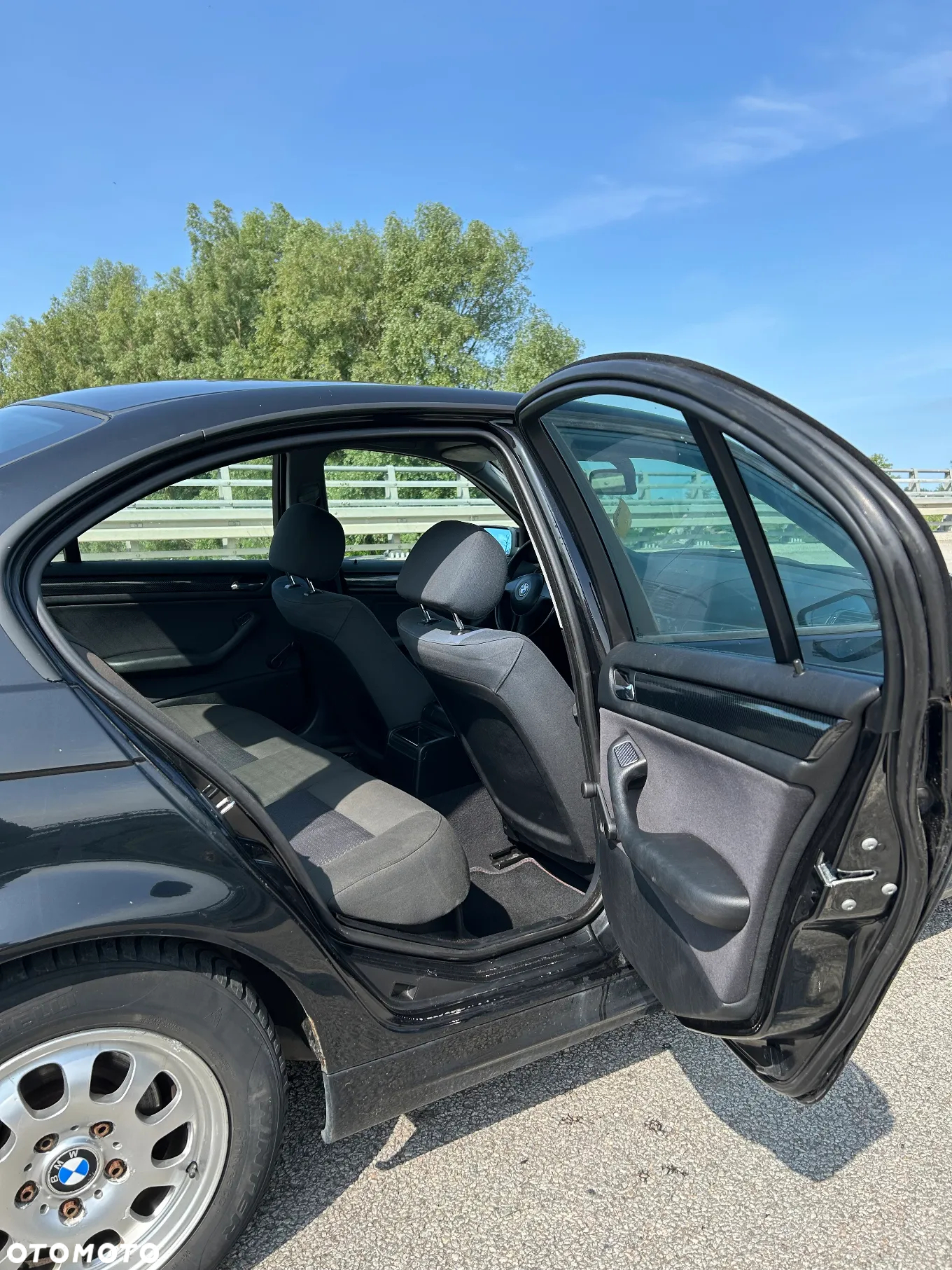 BMW Seria 3 318d - 6