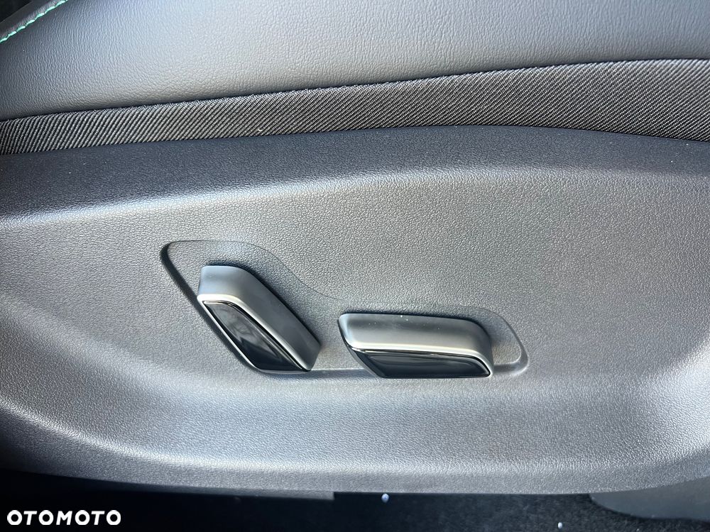 BYD Seal U 1.5T Design AWD - 32