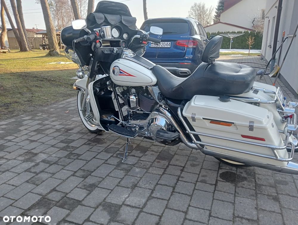 Harley-Davidson FLHT Electra Glide Standard - 7