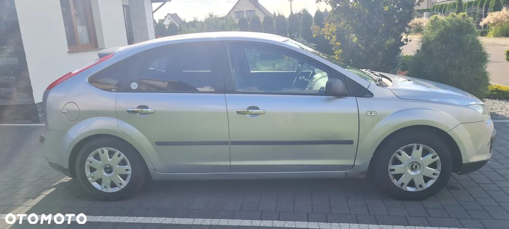 Ford Focus 1.6 Comfort - 35