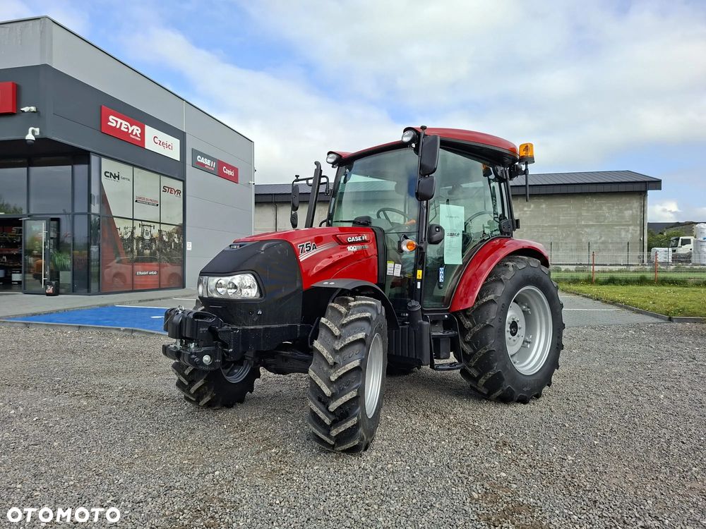 Case IH Farmall 75A - 2