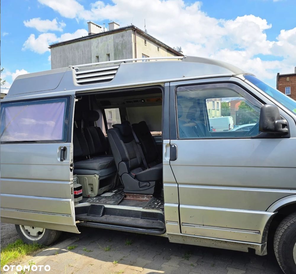 Volkswagen Transporter - 18