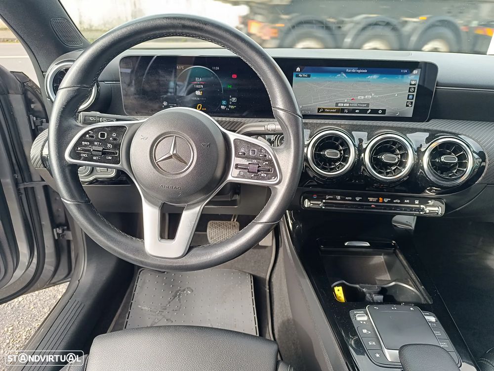 Mercedes-Benz CLA 250 e Style Plus - 14
