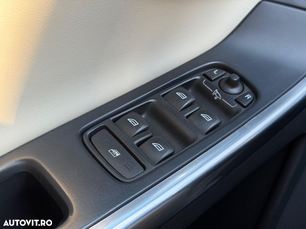 VOLVO XC60 2016 — imagine 77