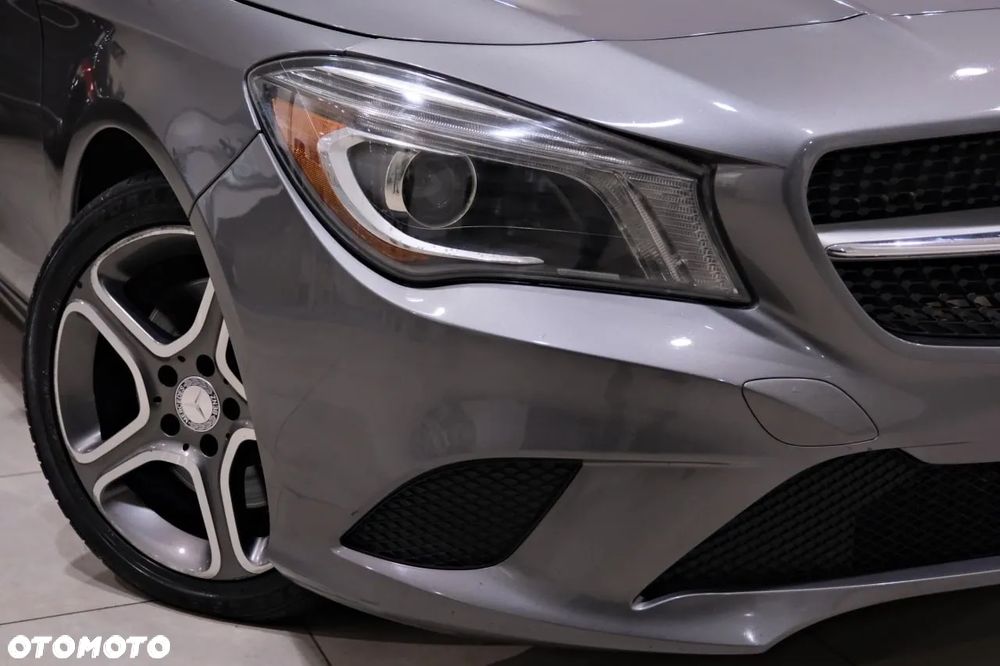 Mercedes-Benz CLA - 4