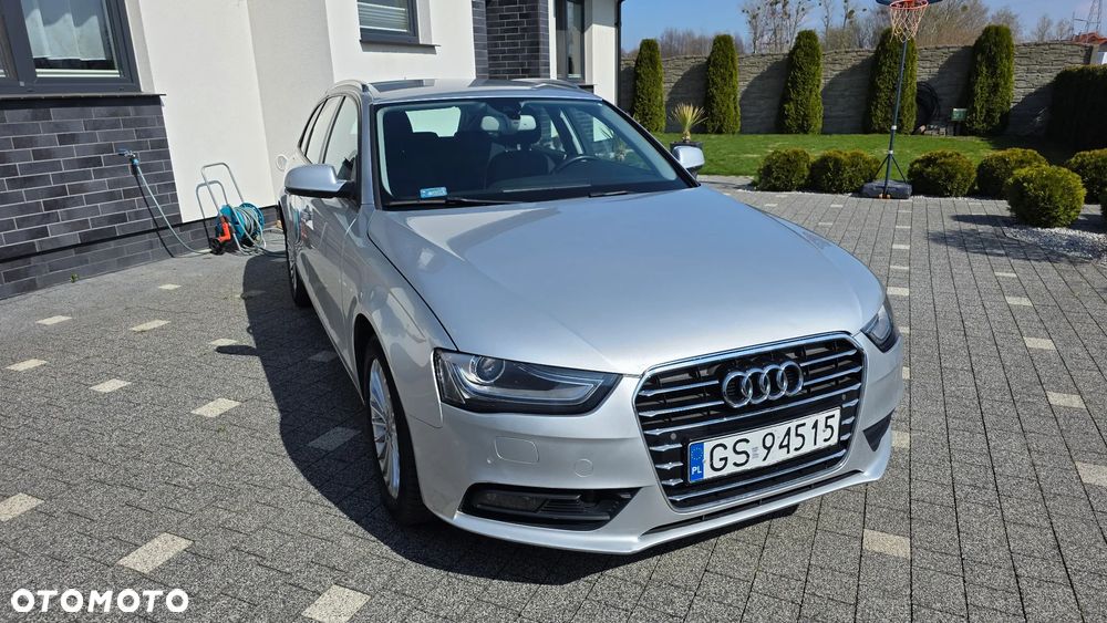 Audi A4 Avant 2.0 TDI DPF Ambiente - 2