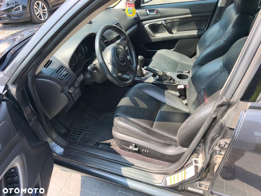 Subaru Legacy 2.0R GL - 18