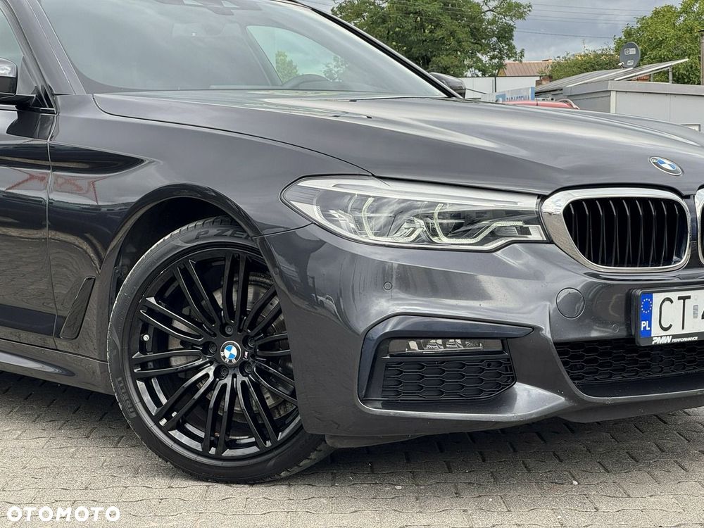 BMW Seria 5 520d M Sport Edition - 17