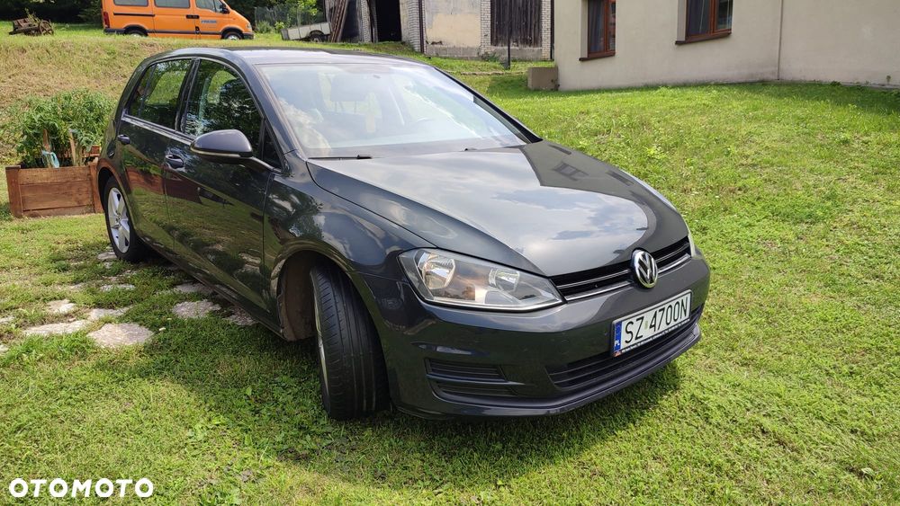 Volkswagen Golf 1.2 TSI BMT Comfortline - 2
