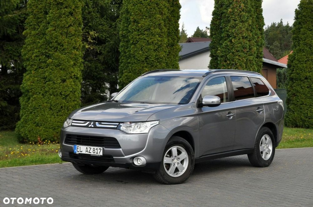 Mitsubishi Outlander - 10