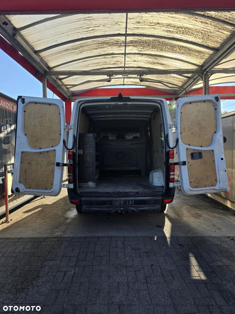 Mercedes-Benz Sprinter - 8