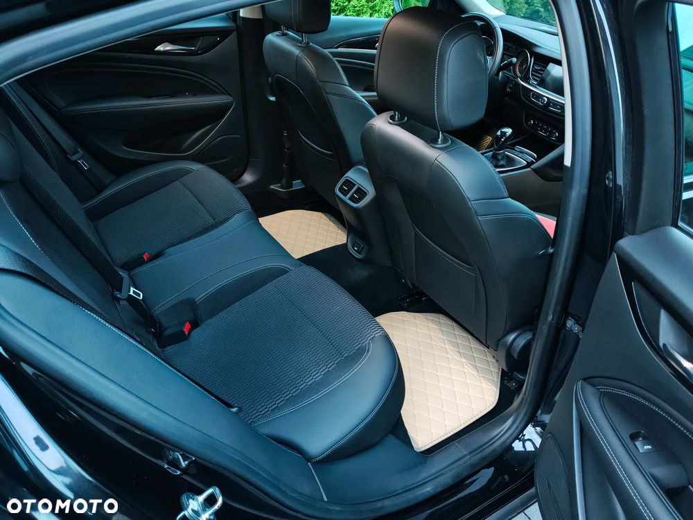 Opel Insignia 2.0 CDTI Exclusive S&S - 28