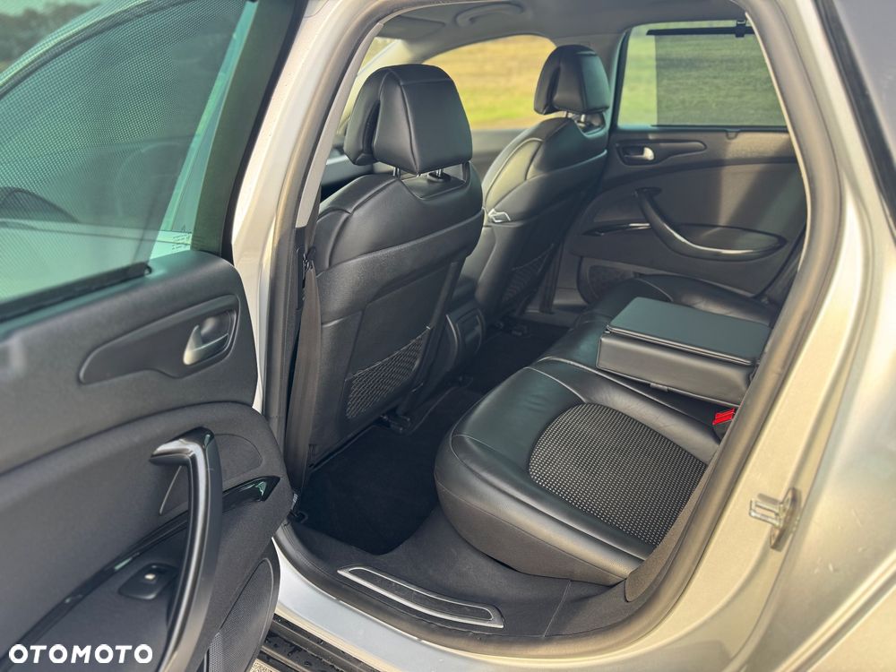 Citroën C5 2.0 HDi Exclusive - 25