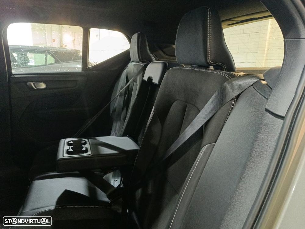 Volvo XC 40 1.5 T4 PHEV R-Design - 8