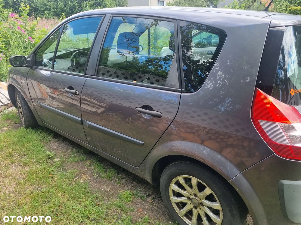 Renault Scenic 1.6 Confort Authentique - 3