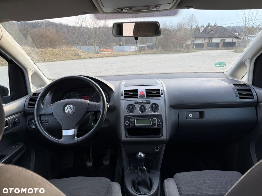 Volkswagen Touran 1.6 Trendline - 10