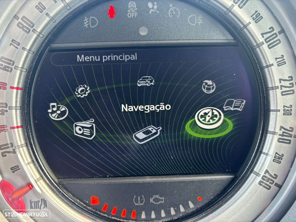 MINI Countryman Cooper S ALL4 - 36