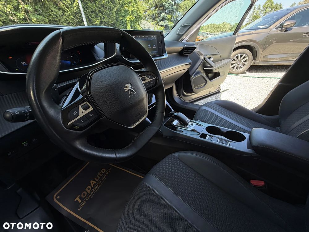 Peugeot 2008 1.5 BlueHDi Allure Pack S&S EAT8 - 20