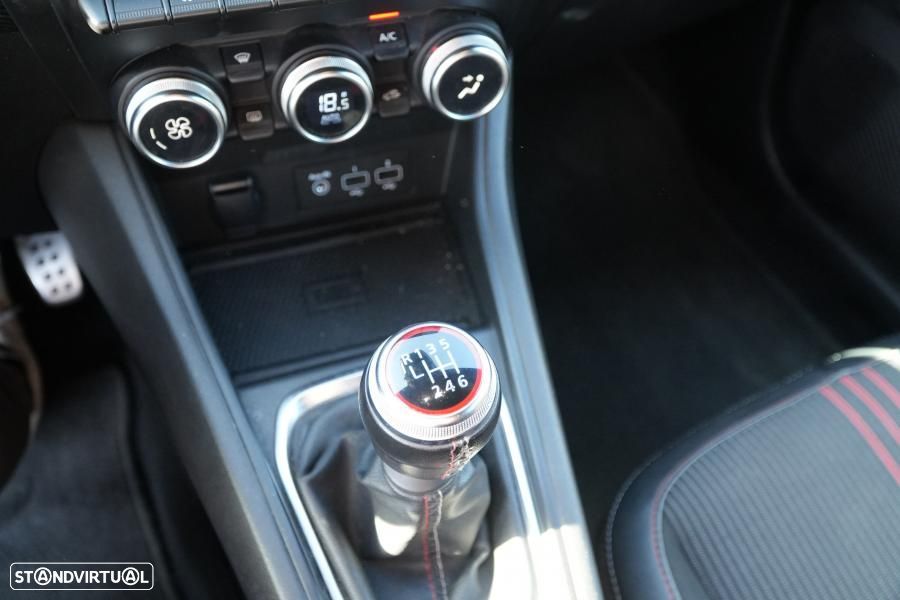 Renault Captur 1.0 TCe RS Line - 21